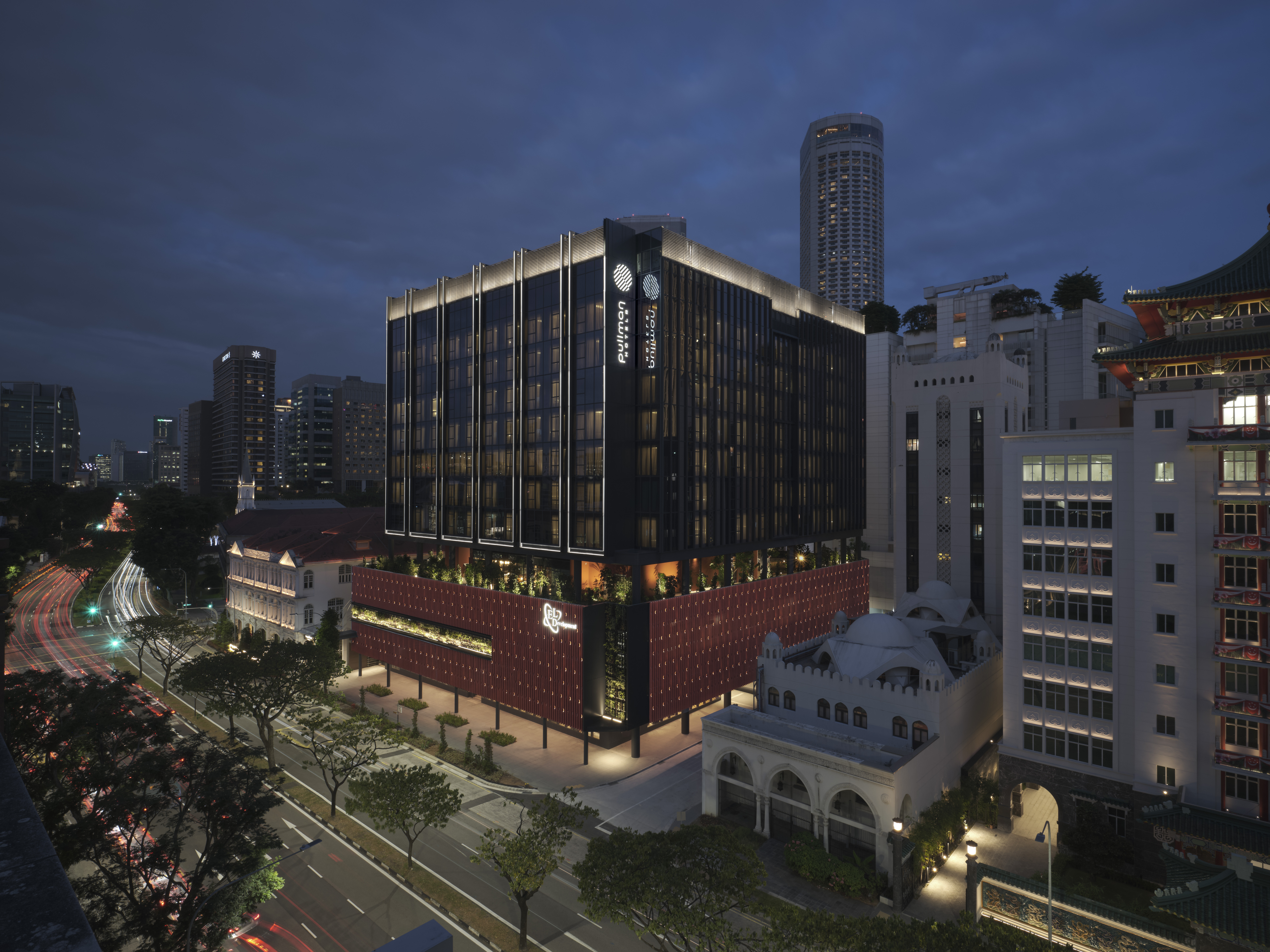 Pullman Singapore Hill Street Night Facade (2) (1)
